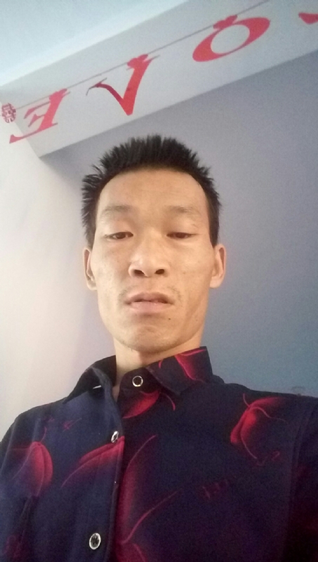 向阳的第一张照片--南安交友网