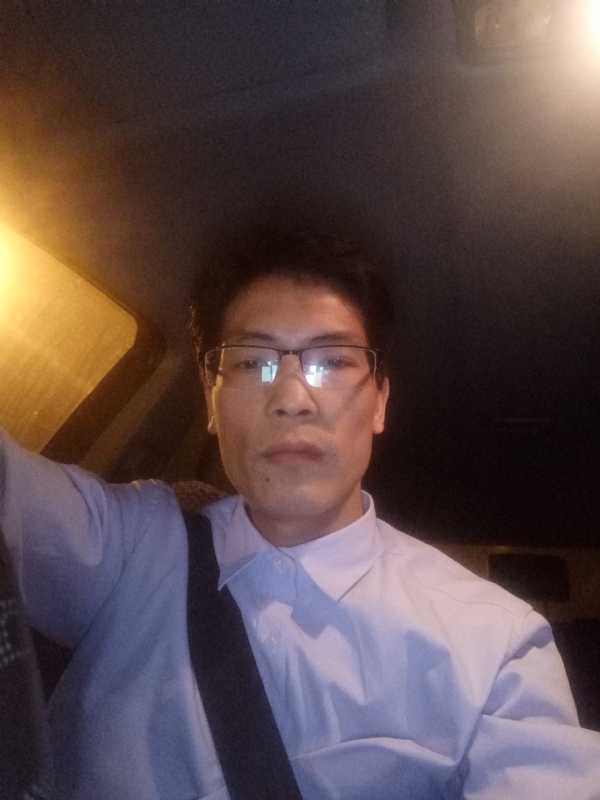 爱也要以诚相待的第三张照片--南安交友网