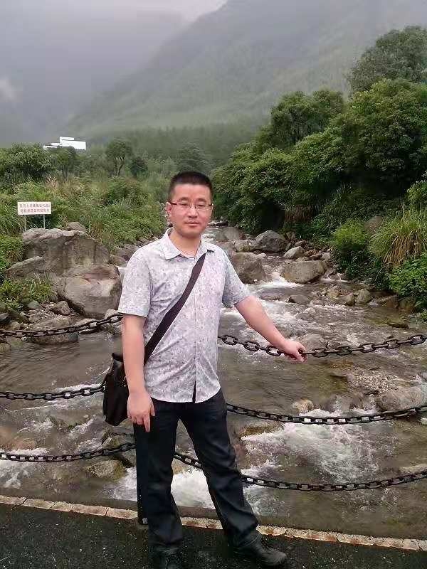 淡定牛魔王的第三张照片--南安交友网