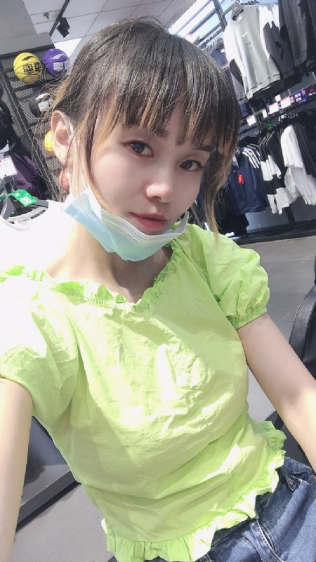 婀娜袅袅的第一张照片--南安交友网