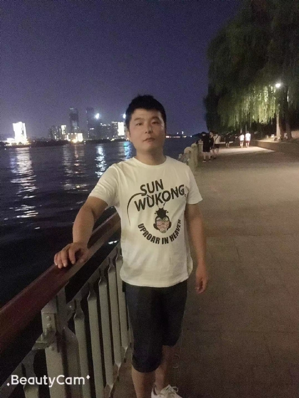 古月的第一张照片--南安交友网