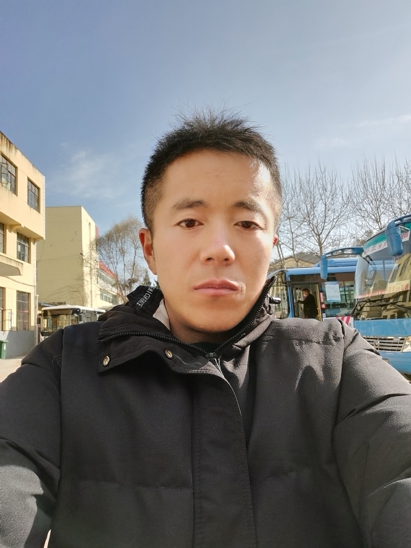 孤独的云的第三张照片--南安交友网