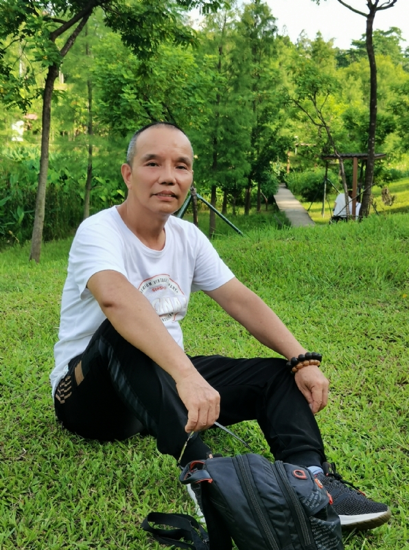 稳重大方的第二张照片--南安交友网