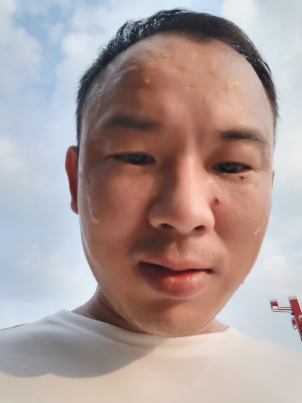 唐老鸭的第一张照片--南安交友网
