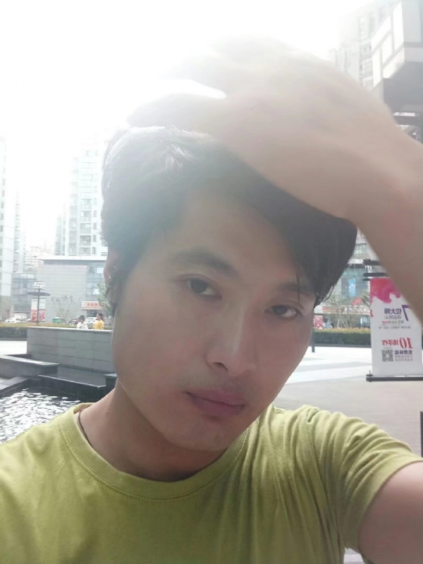 钢铁侠的第一张照片--南安交友网
