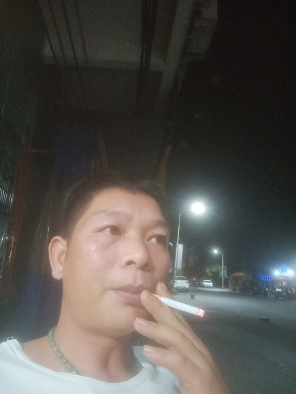 善解人意的第二张照片--南安交友网