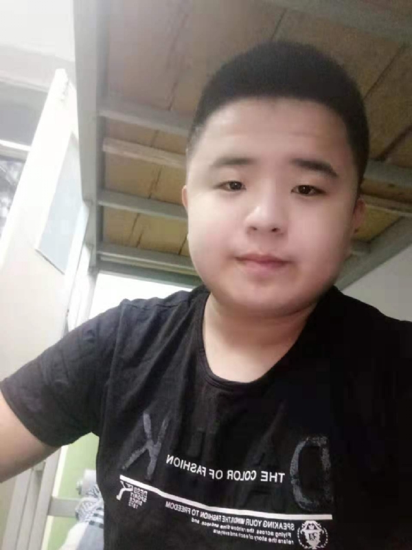 打小就爱淘气的第一张照片--南安交友网