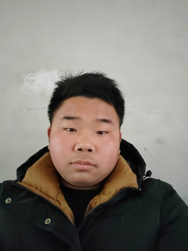 精神饱满的第四张照片--南安交友网