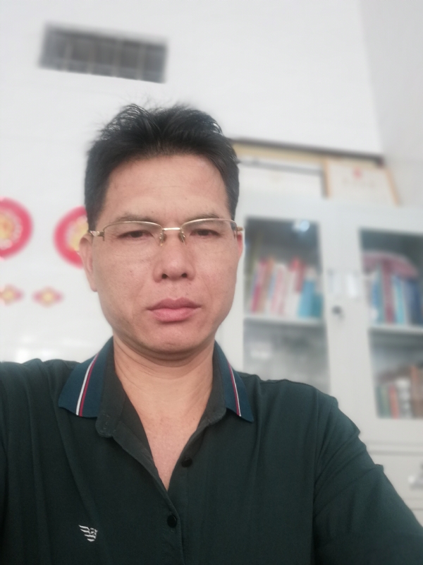 后视镜的第一张照片--南安交友网