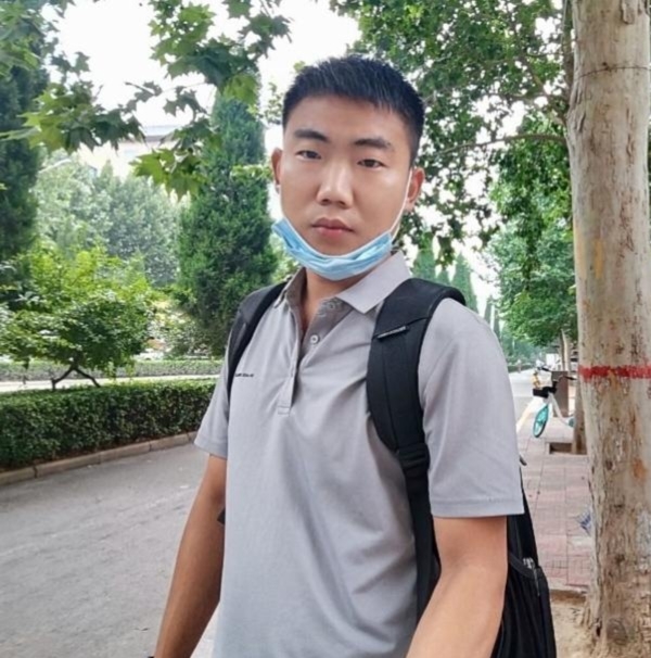90年男征婚的第一张照片--南安交友网